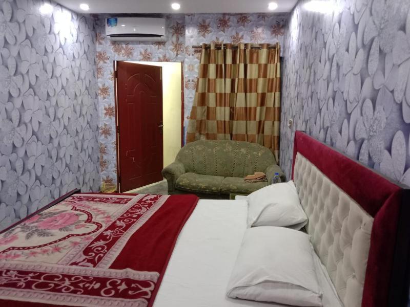 Hajveryinn_Hotel Lahore Esterno foto