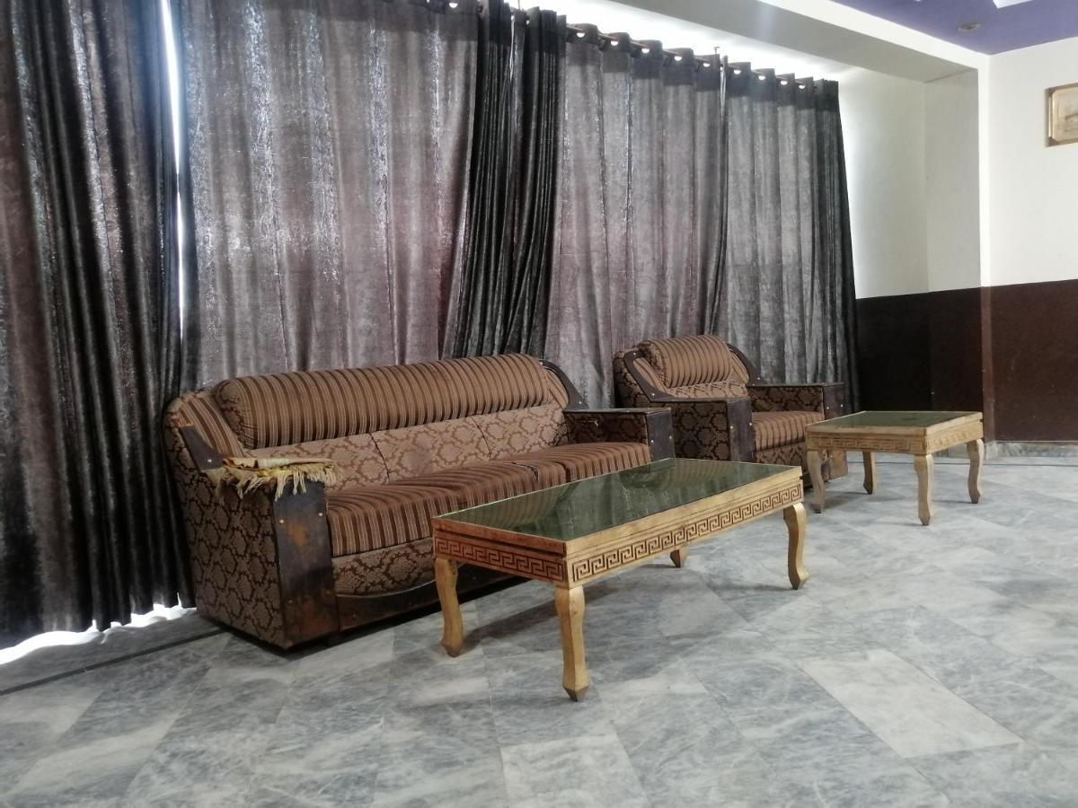 Hajveryinn_Hotel Lahore Esterno foto