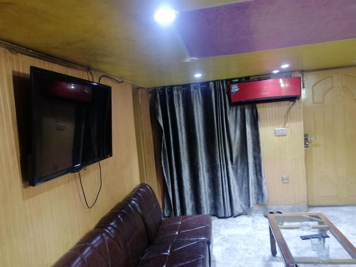 Hajveryinn_Hotel Lahore Esterno foto