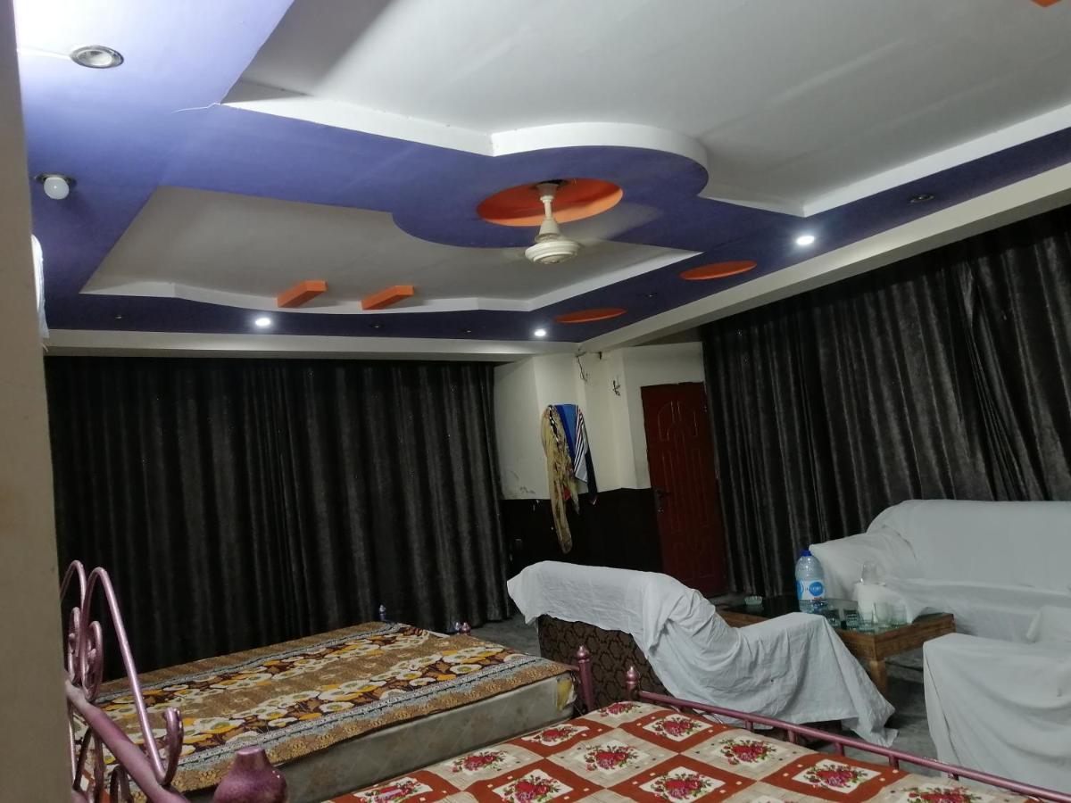 Hajveryinn_Hotel Lahore Esterno foto