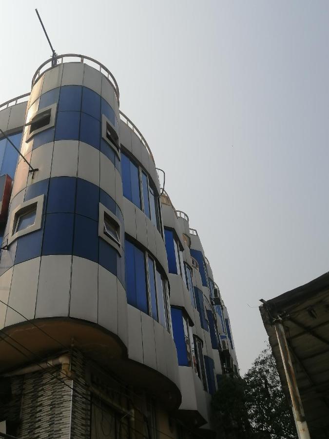 Hajveryinn_Hotel Lahore Esterno foto