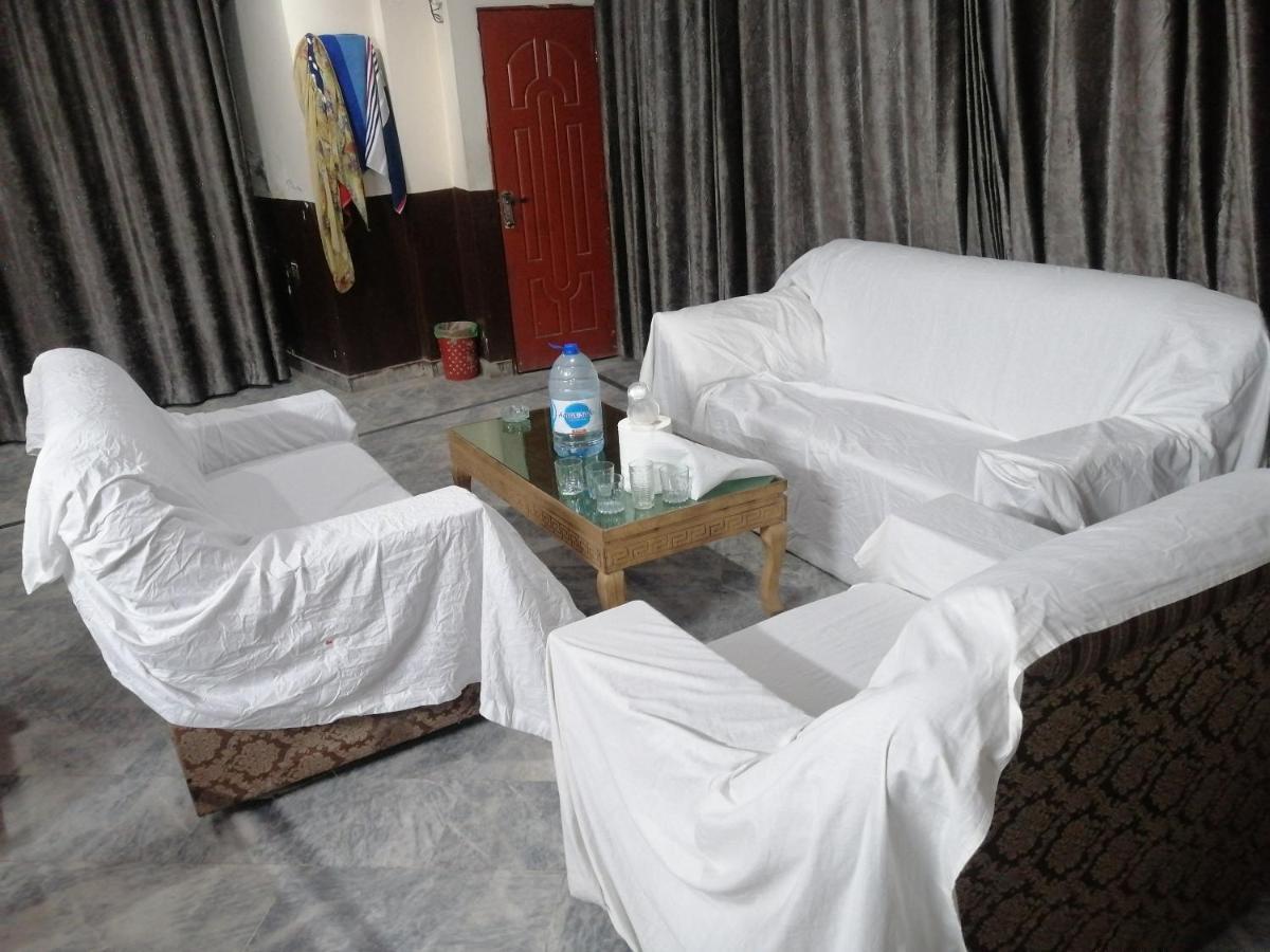 Hajveryinn_Hotel Lahore Esterno foto