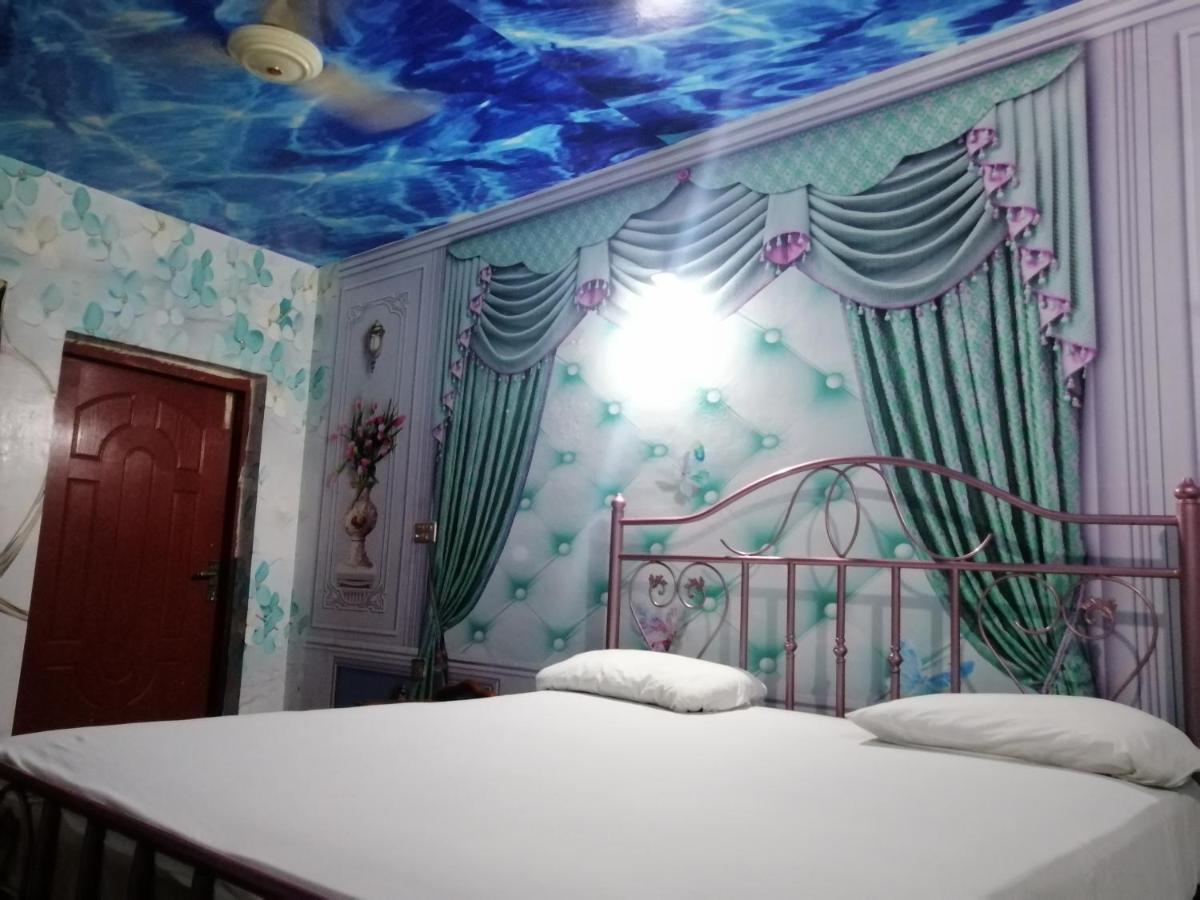Hajveryinn_Hotel Lahore Esterno foto